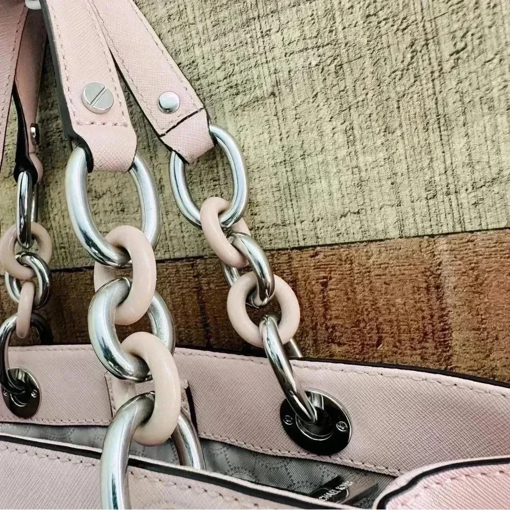 MICHAEL KORS Cynthia Medium Saffiano Leather Satchel Light Pink